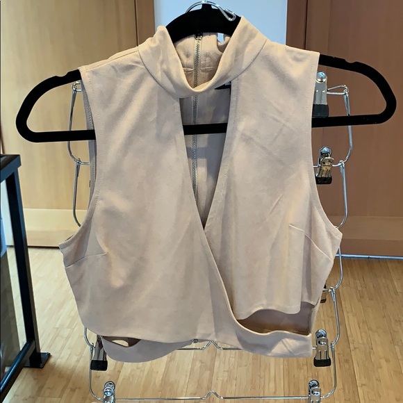 Two piece set - Picture 2 of 5